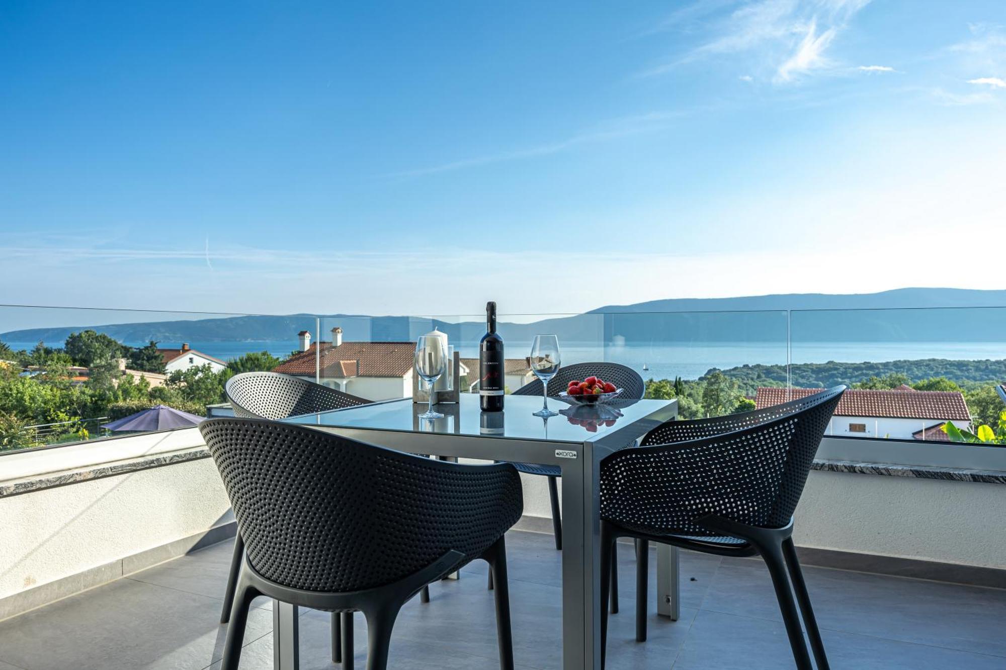 Villa Luxury White Sails Pinezici (Krk)